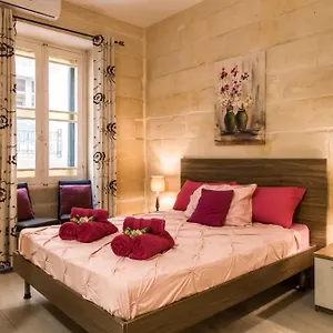 Gb - Triplex Appartement La Valette