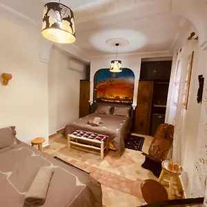 Séjour chez l'habitant & Sous Le Soleil Chez Jerome Et Pamela Africaine, Marrakesh