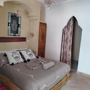Séjour chez l'habitant & Sous Le Soleil Chez Jerome Et Pamela Ch Marrakchi, Marrakesh